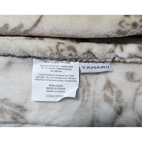 Elie TAHARI Faux Fur Oversized Floral Blanket Cozy Cottagecore Luxury Throw - Picture 3 of 4